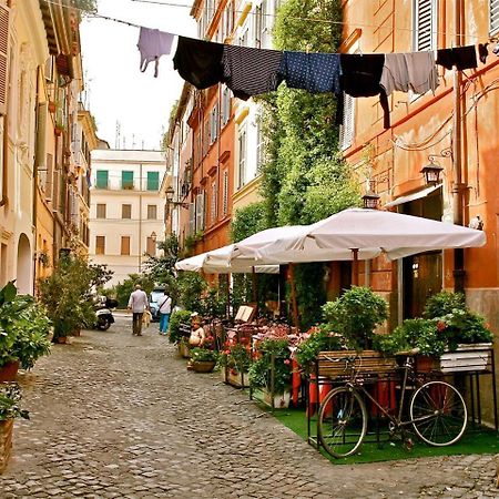 Guest House O Affittacamere La Civetta Di Trastevere B Rom Exterior foto