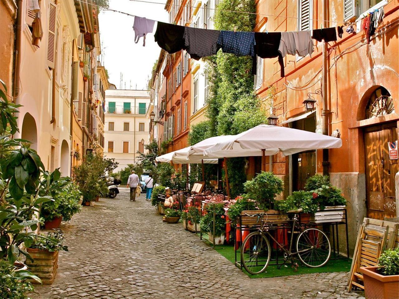 Guest House O Affittacamere La Civetta Di Trastevere B Rom Exterior foto